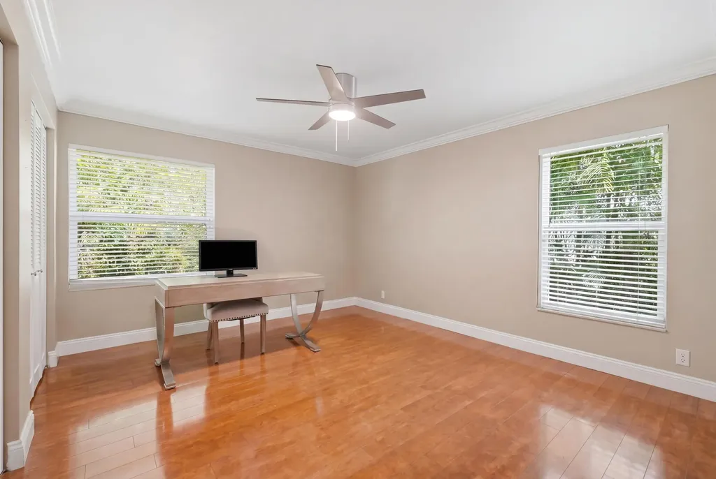 9851 NW 49th Place Coral Springs FL 33076