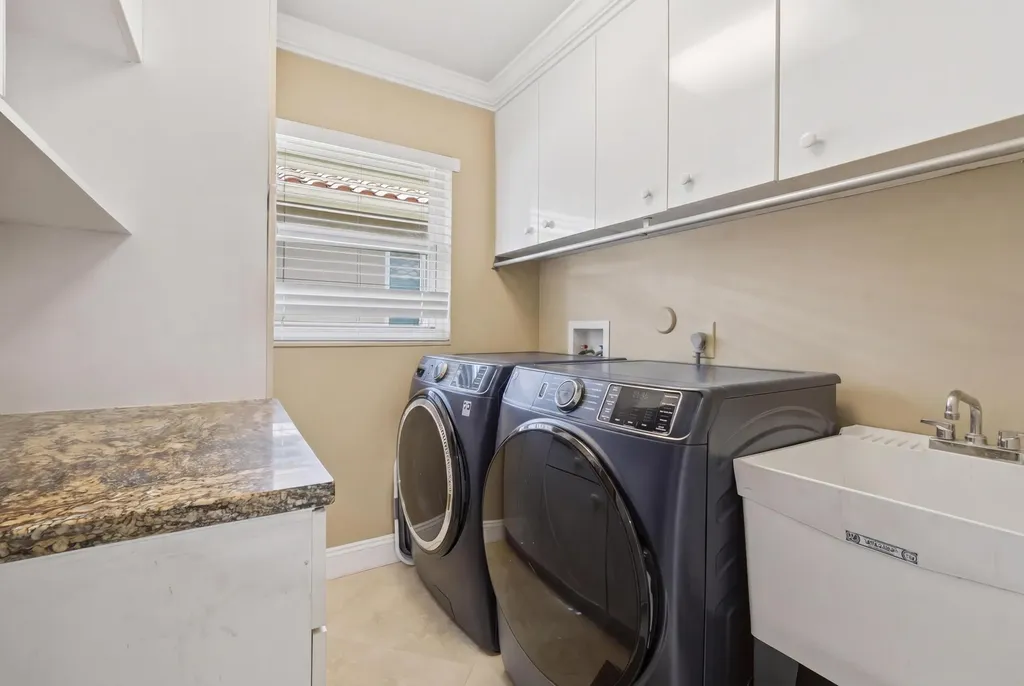 9851 NW 49th Place Coral Springs FL 33076