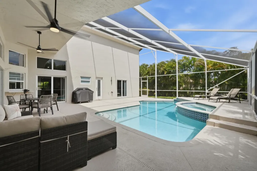 9851 NW 49th Place Coral Springs FL 33076