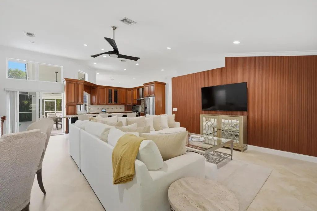 9851 NW 49th Place Coral Springs FL 33076