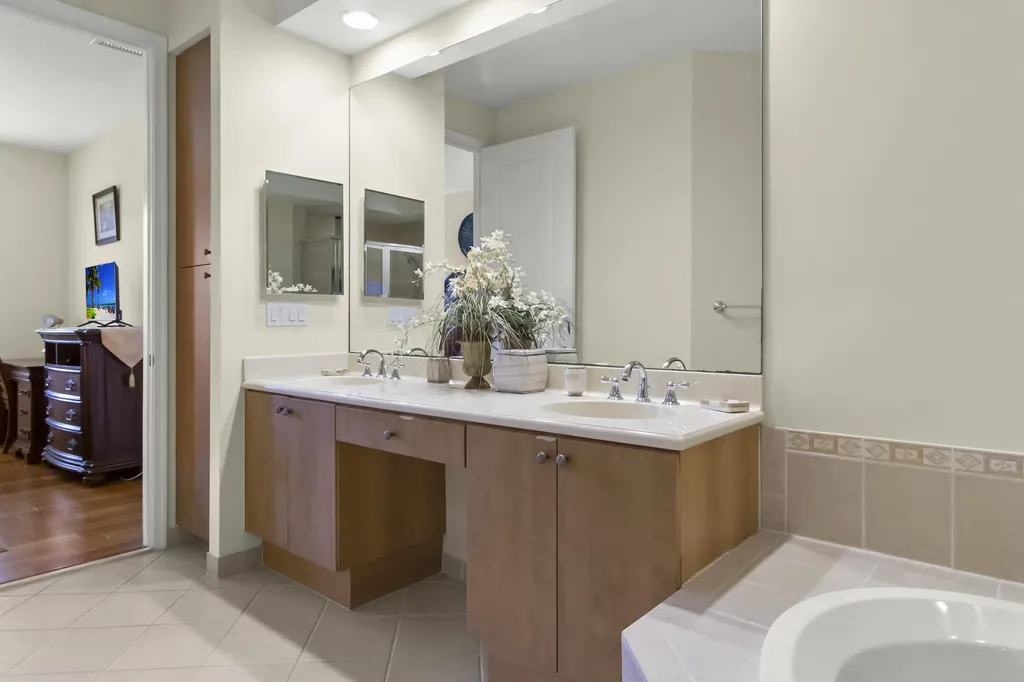 2955 NW 126th Avenue Sunrise FL 33323