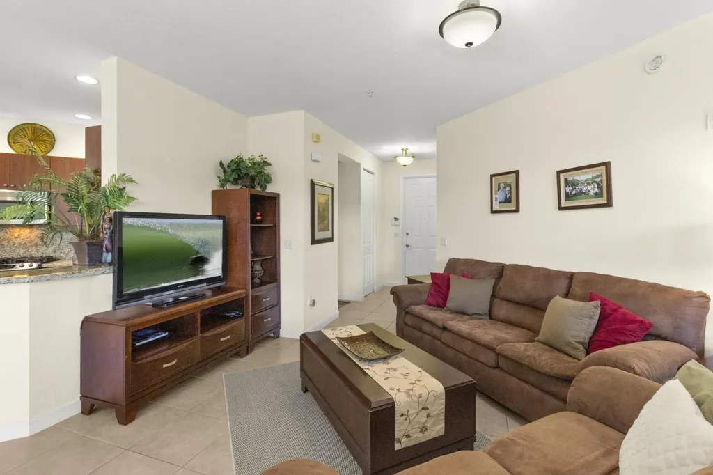 2955 NW 126th Avenue Sunrise FL 33323