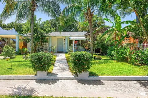 418 Kern Street West Palm Beach FL 33405