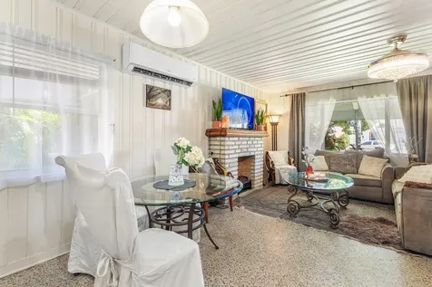 418 Kern Street West Palm Beach FL 33405