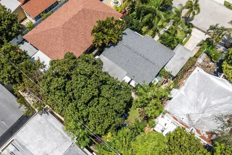 418 Kern Street West Palm Beach FL 33405