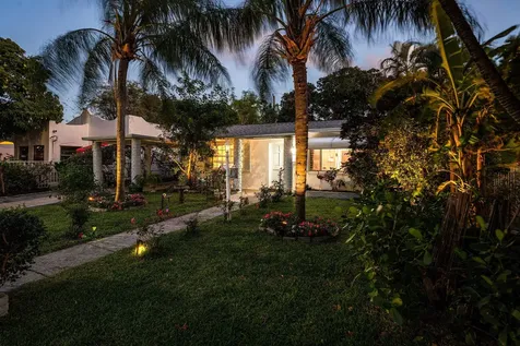 418 Kern Street West Palm Beach FL 33405