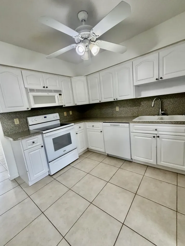 908 Anglers Way Jupiter FL 33458