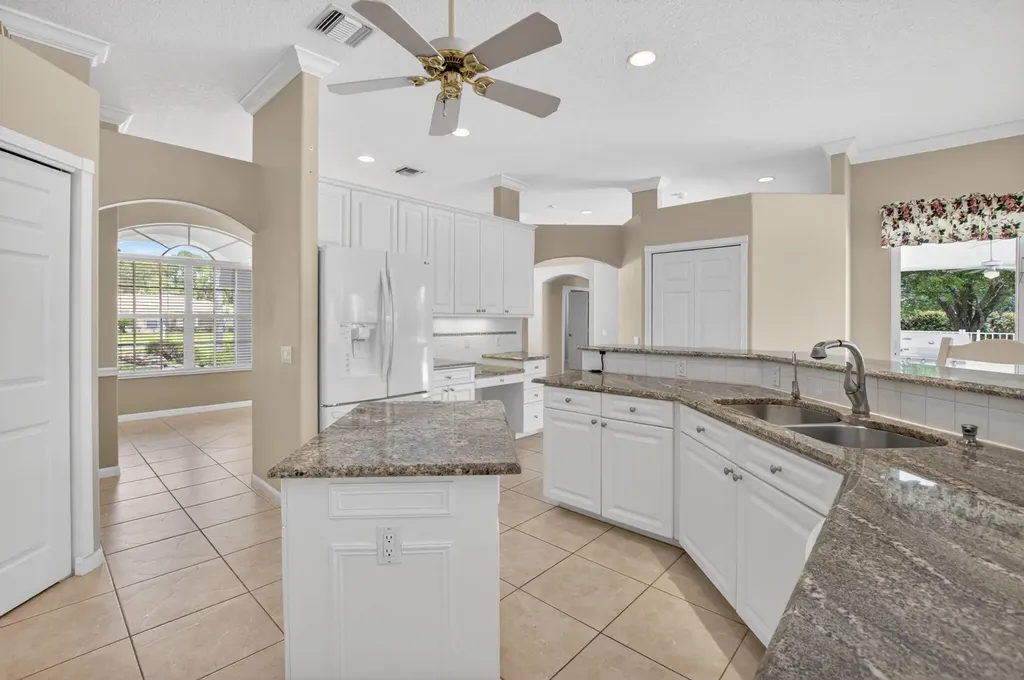 9774 Saddle Court Lake Worth FL 33467