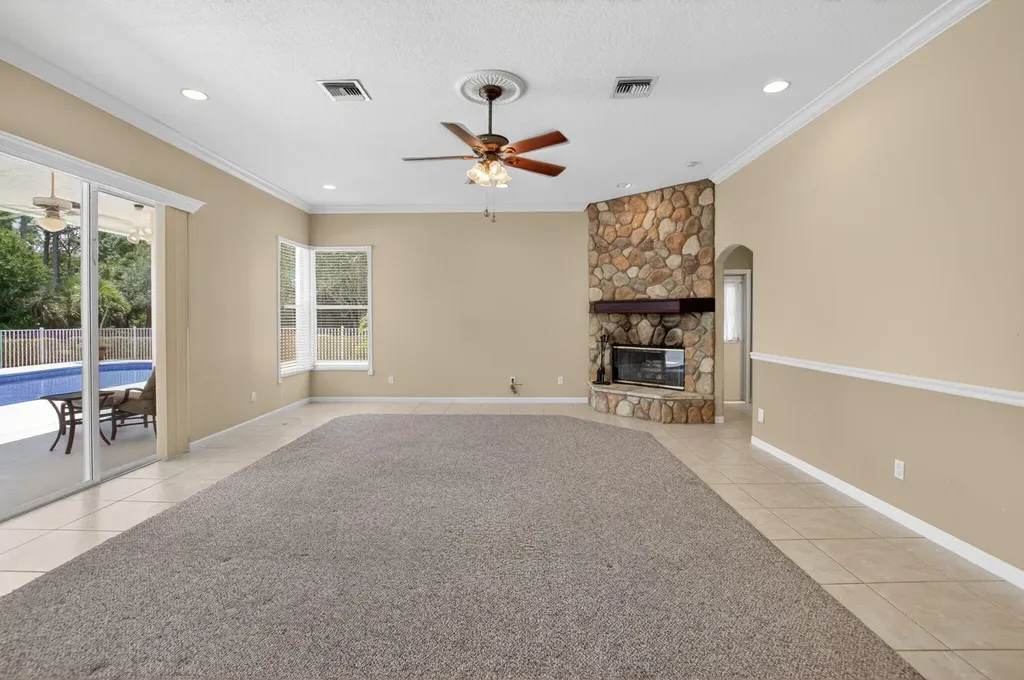 9774 Saddle Court Lake Worth FL 33467