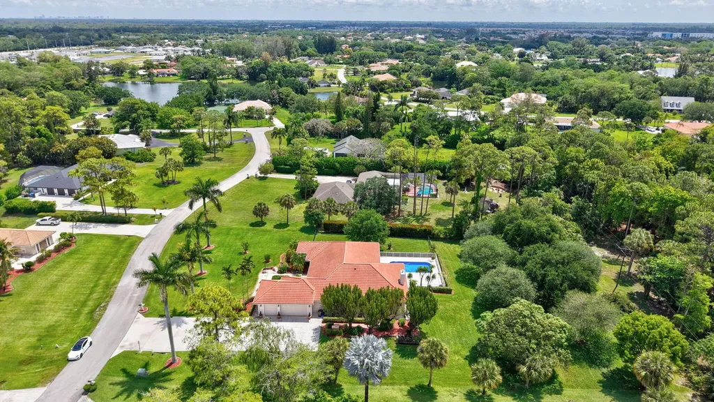 9774 Saddle Court Lake Worth FL 33467
