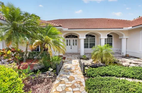 9774 Saddle Court Lake Worth FL 33467