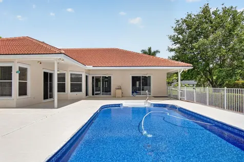 9774 Saddle Court Lake Worth FL 33467