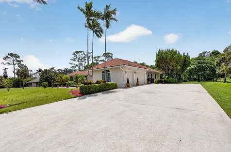 9774 Saddle Court Lake Worth FL 33467