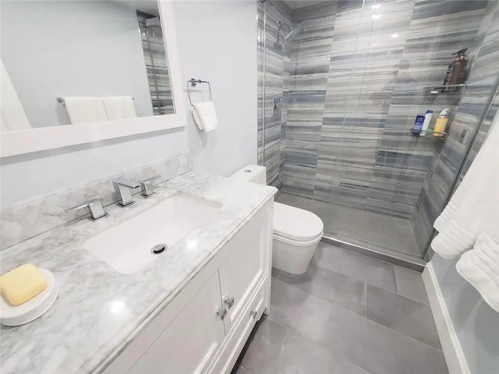 1021 Hillsboro Mile Hillsboro Beach FL 33062