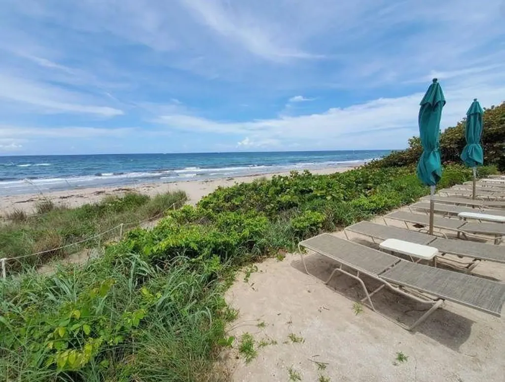 1021 Hillsboro Mile Hillsboro Beach FL 33062