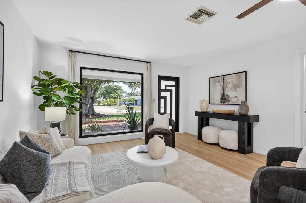 454 Dover Road Jupiter FL 33469