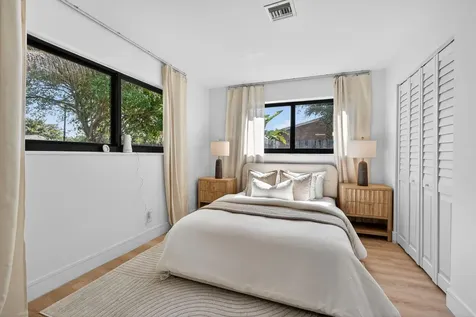 454 Dover Road Jupiter FL 33469