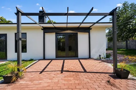 454 Dover Road Jupiter FL 33469