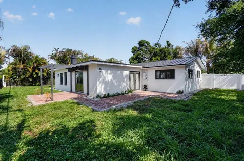 454 Dover Road Jupiter FL 33469