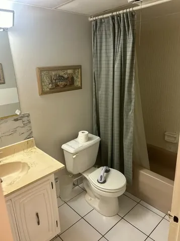 2801 Somerset Drive Lauderdale Lakes FL 33311