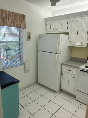 2801 Somerset Drive Lauderdale Lakes FL 33311