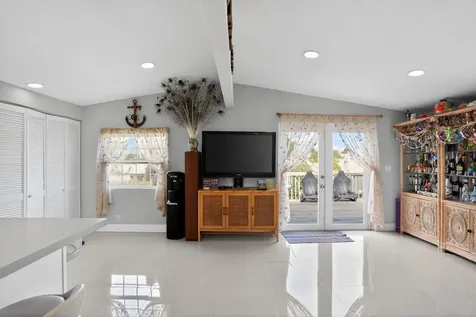 27910 Porgie Path Little Torch Key FL 33042