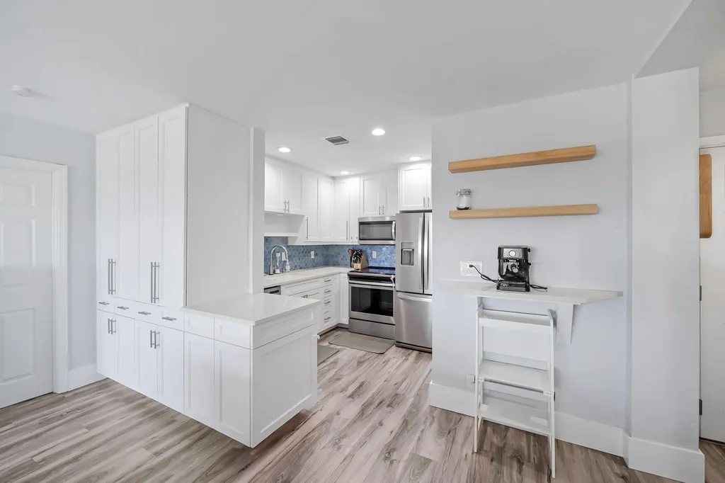 1770 E Las Olas Boulevard Fort Lauderdale FL 33301
