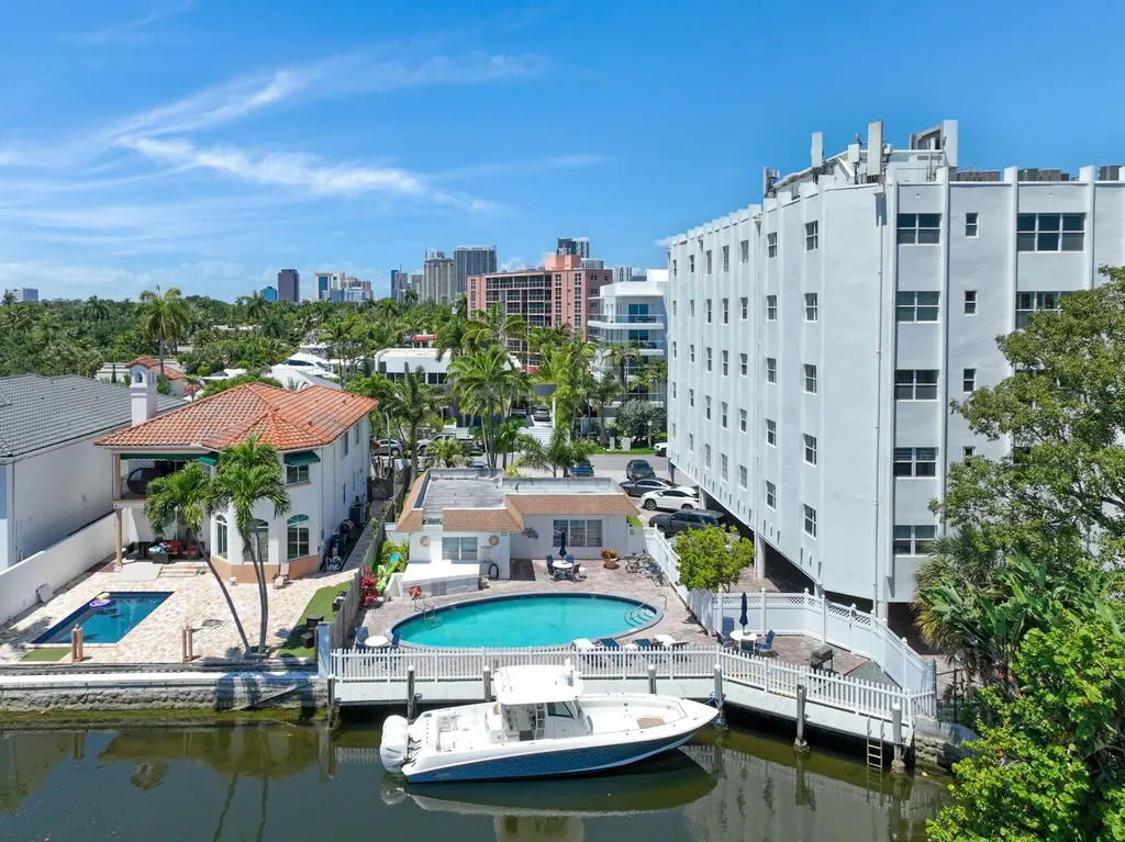 1770 E Las Olas Boulevard Fort Lauderdale FL 33301