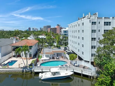 1770 E Las Olas Boulevard Fort Lauderdale FL 33301