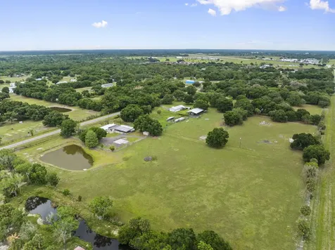 4072 NW 18th Street Okeechobee FL 34972