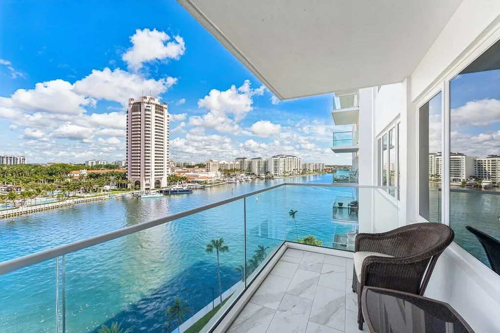 701 E Camino Real Boca Raton FL 33432