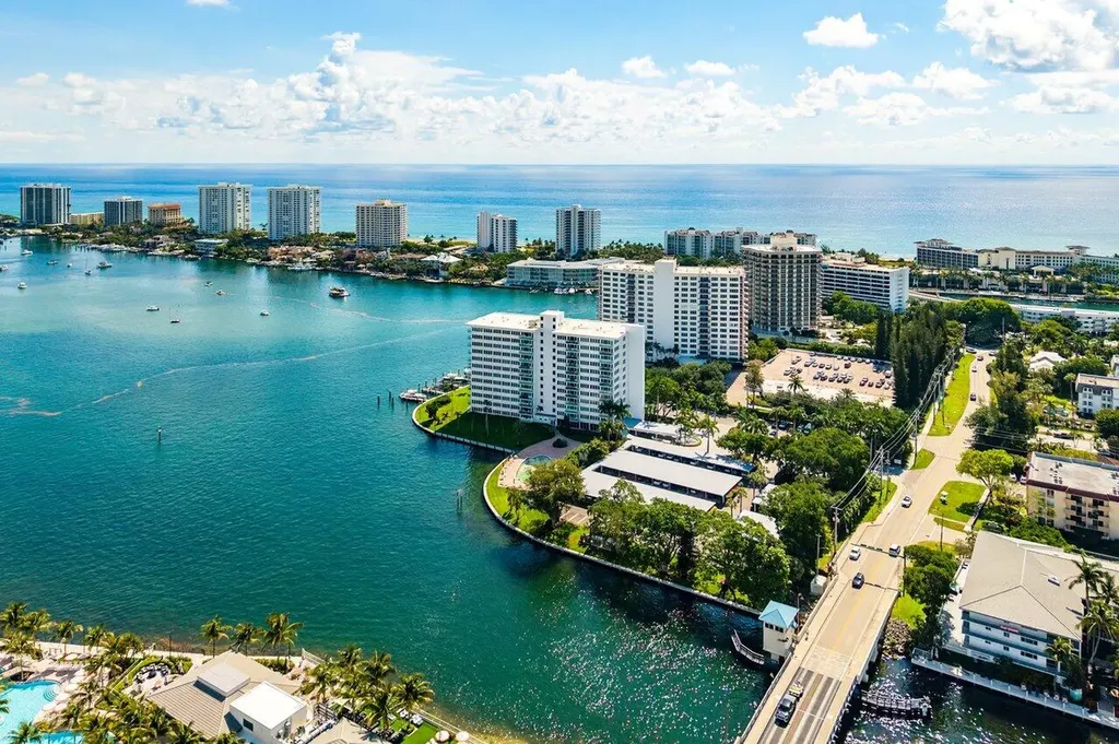 701 E Camino Real Boca Raton FL 33432