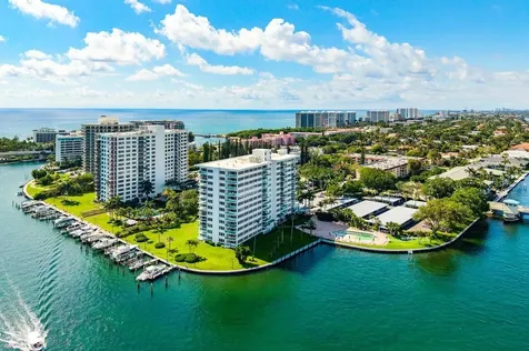 701 E Camino Real Boca Raton FL 33432