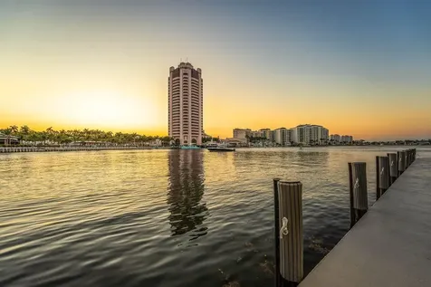 701 E Camino Real Boca Raton FL 33432