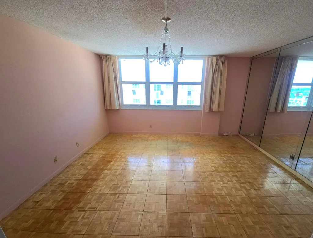 1147 Hillsboro Mile Hillsboro Beach FL 33062