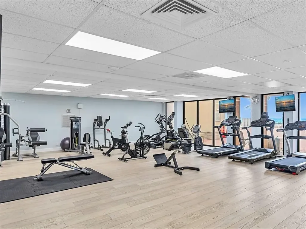 1147 Hillsboro Mile Hillsboro Beach FL 33062