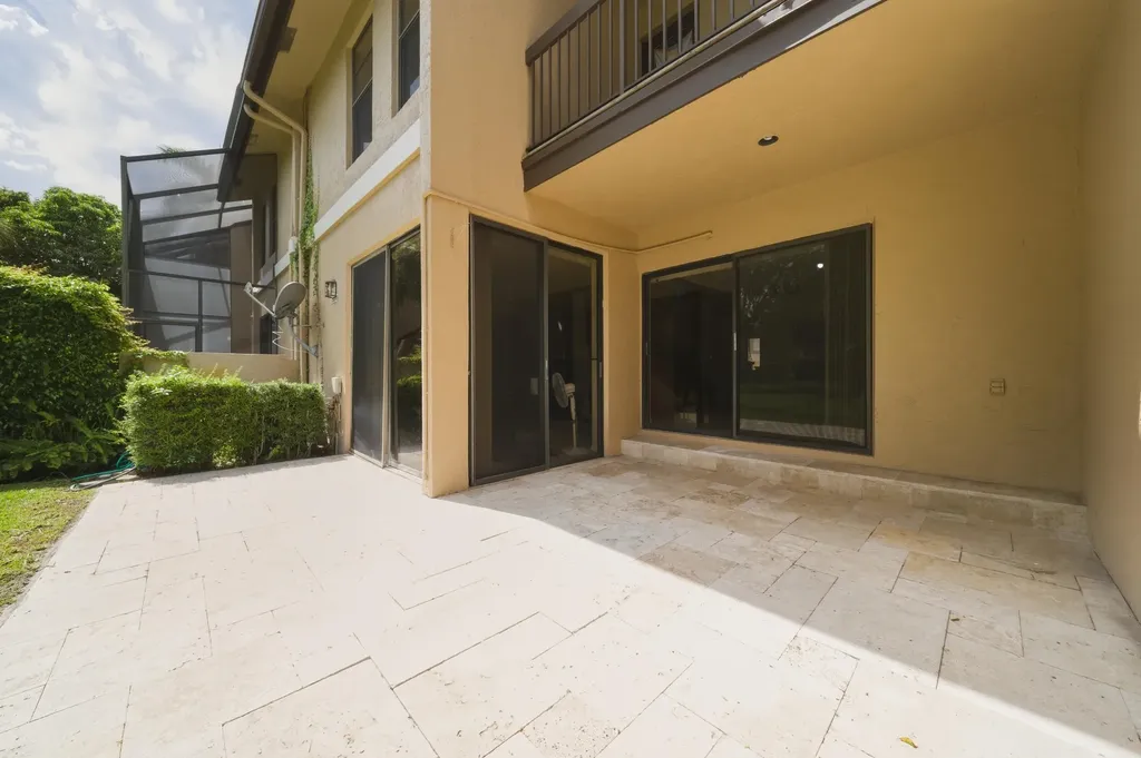 22068 Las Brisas Circle Boca Raton FL 33433