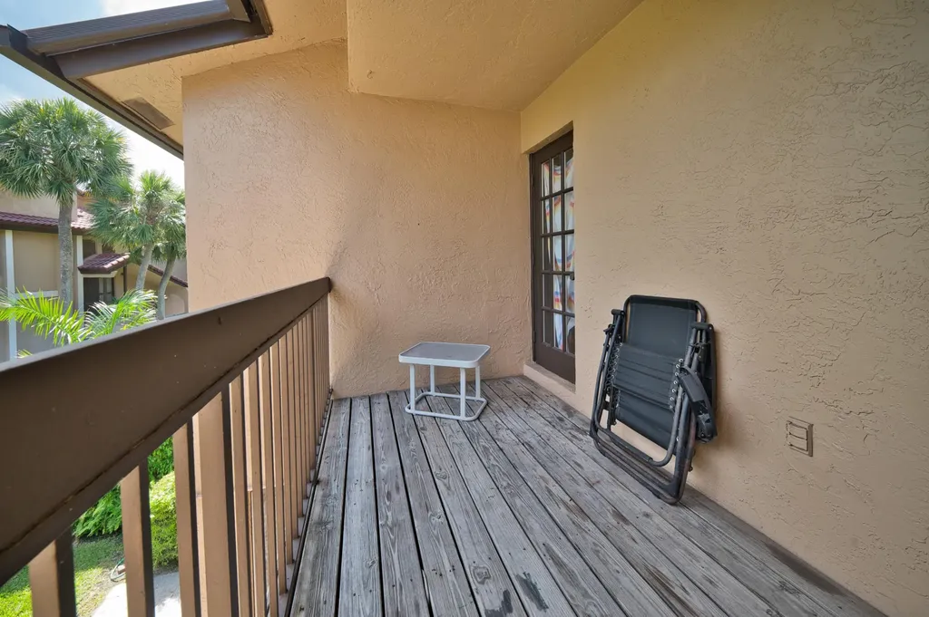 22068 Las Brisas Circle Boca Raton FL 33433