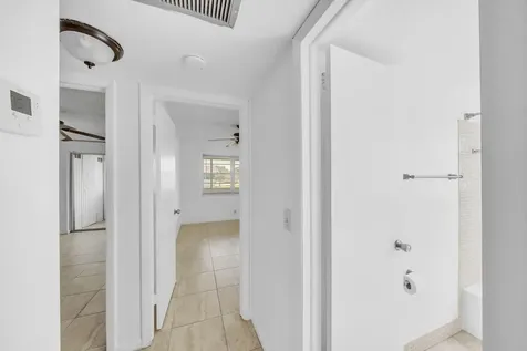 89 Canterbury D West Palm Beach FL 33417