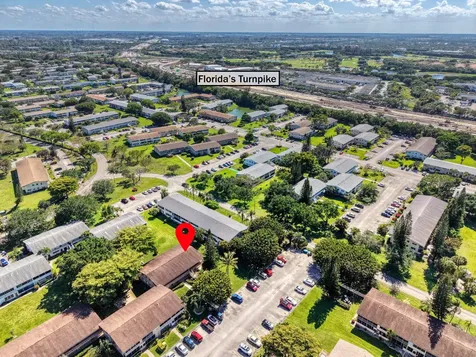 89 Canterbury D West Palm Beach FL 33417