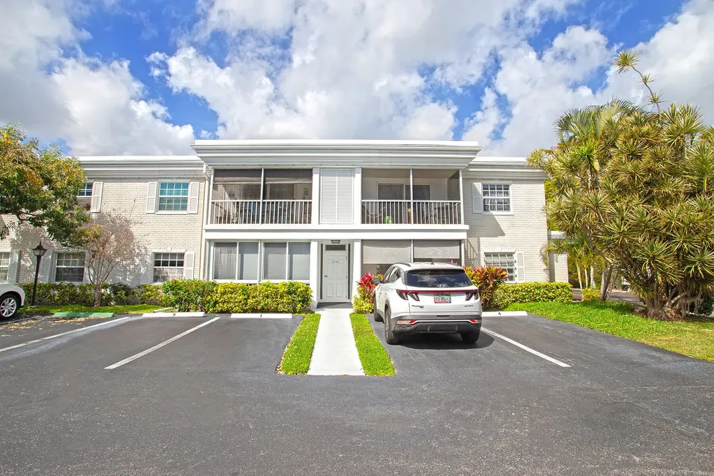 6345 Bay Club Drive Fort Lauderdale FL 33308