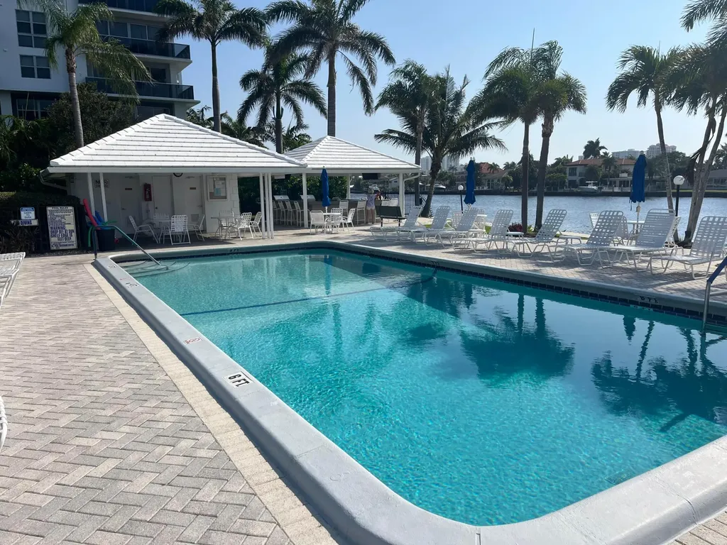 6345 Bay Club Drive Fort Lauderdale FL 33308