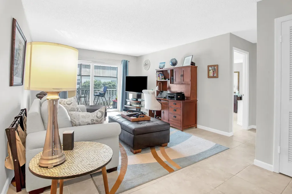 6345 Bay Club Drive Fort Lauderdale FL 33308