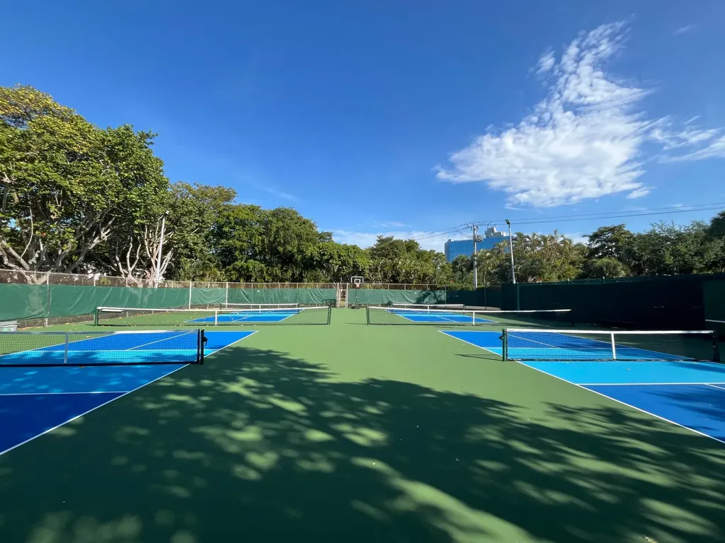 6345 Bay Club Drive Fort Lauderdale FL 33308