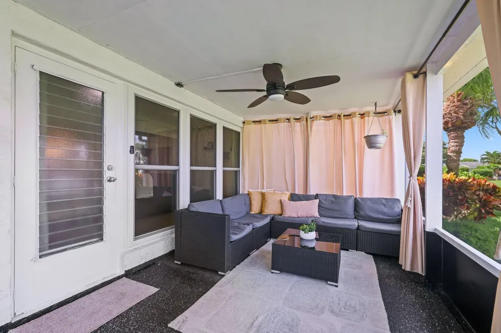 1031 Citrus Way Delray Beach FL 33445