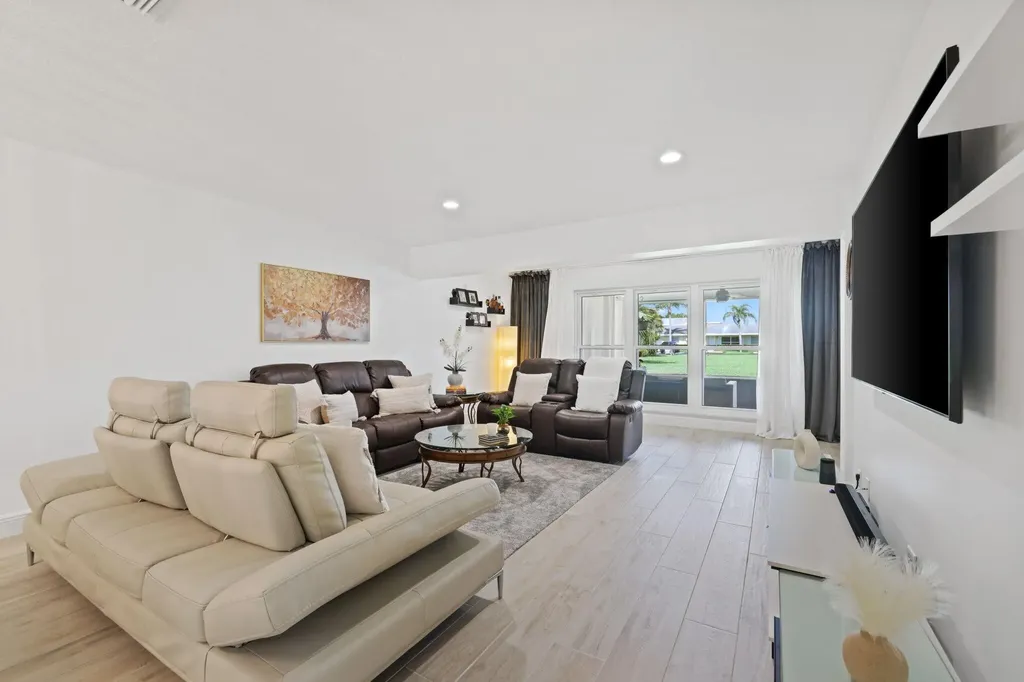 1031 Citrus Way Delray Beach FL 33445
