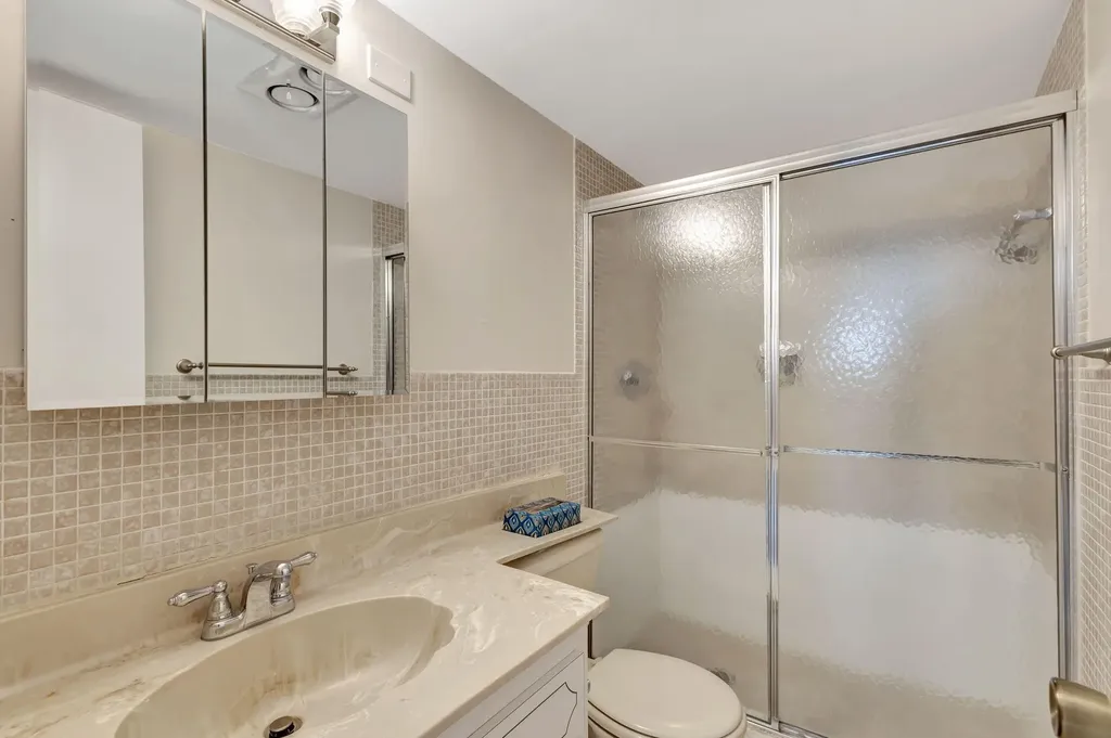 104 Plymouth M West Palm Beach FL 33417