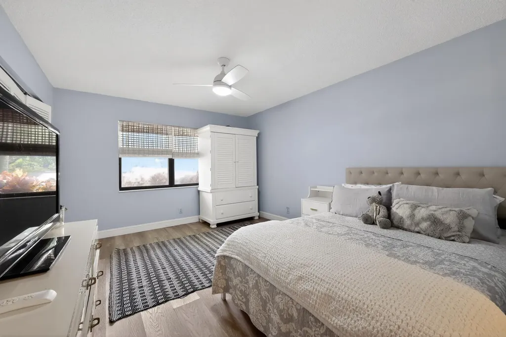 2898 SW 22nd Circle Delray Beach FL 33445