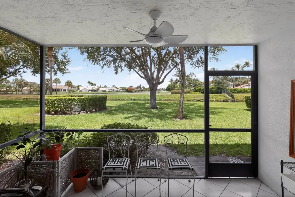 2898 SW 22nd Circle Delray Beach FL 33445