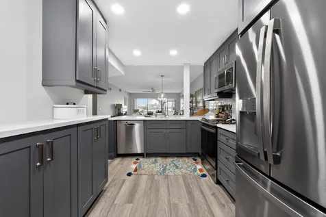 2898 SW 22nd Circle Delray Beach FL 33445